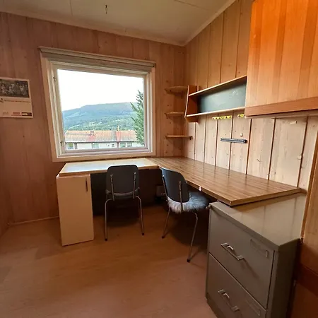 Διαμέρισμα Trivelig Med Gratis Parkering Pa Stedet