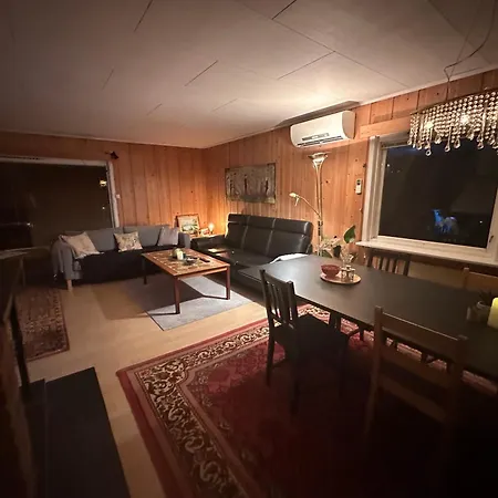 Trivelig Med Gratis Parkering Pa Stedet *