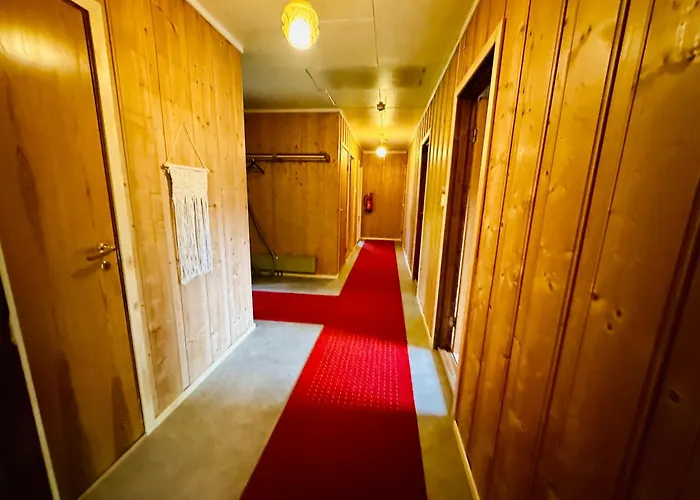 شقة Trivelig Med Gratis Parkering Pa Stedet Forset