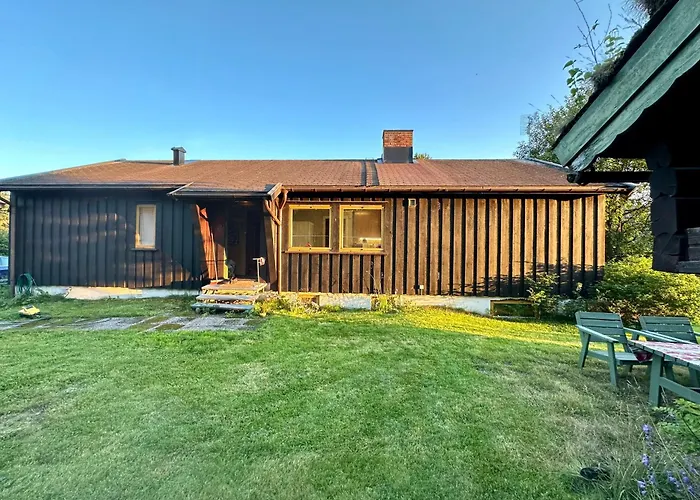 Trivelig Med Gratis Parkering Pa Stedet *