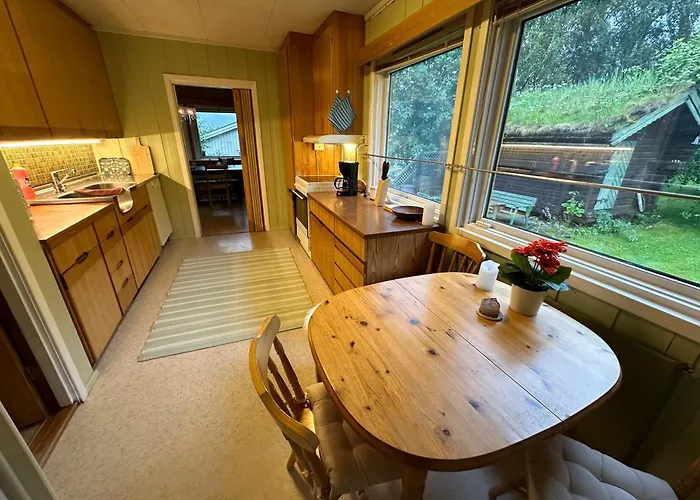 Trivelig Med Gratis Parkering Pa Stedet Appartement